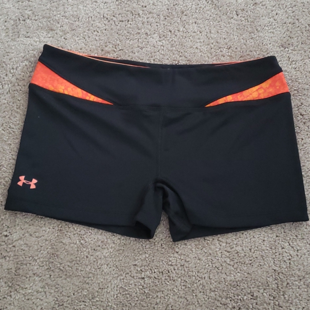 Under Armour workout shorts Sz M